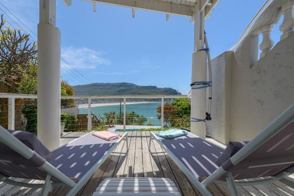 Apartment With A View For Two In Sunny Cove Cape Town